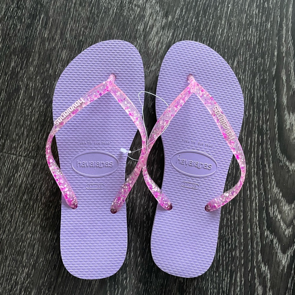 Havianas flip flops